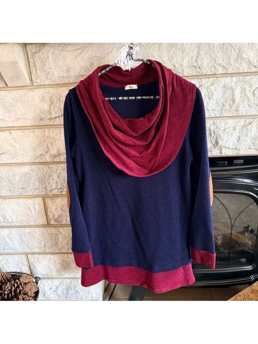 Egy Burgundy and Navy Cowl Neck Tunic Sweater Medium